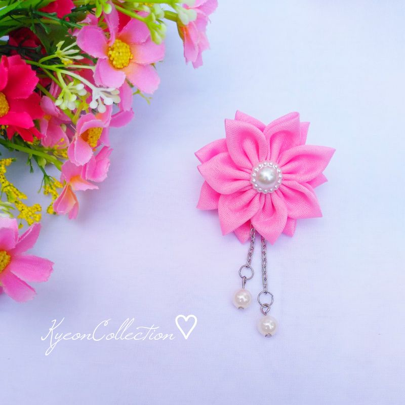 READY BANYAK WARNA /Bunga Brooch Kain/ Bros Handmade /Bros Jilbab /Bros Souvernir