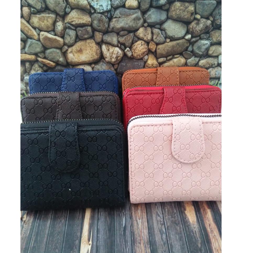 【NEW】 Dompet Batam GUCCI EMBOSS koin Dompet Kecil wanita kartu Lipat Tumpuk COIN ♥