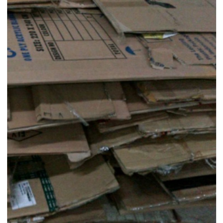 

kardus/dus/untuk tambahan packing makanan