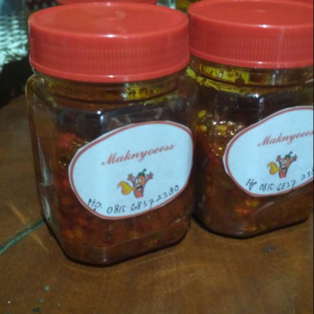 

Sambal maknyoeess teri