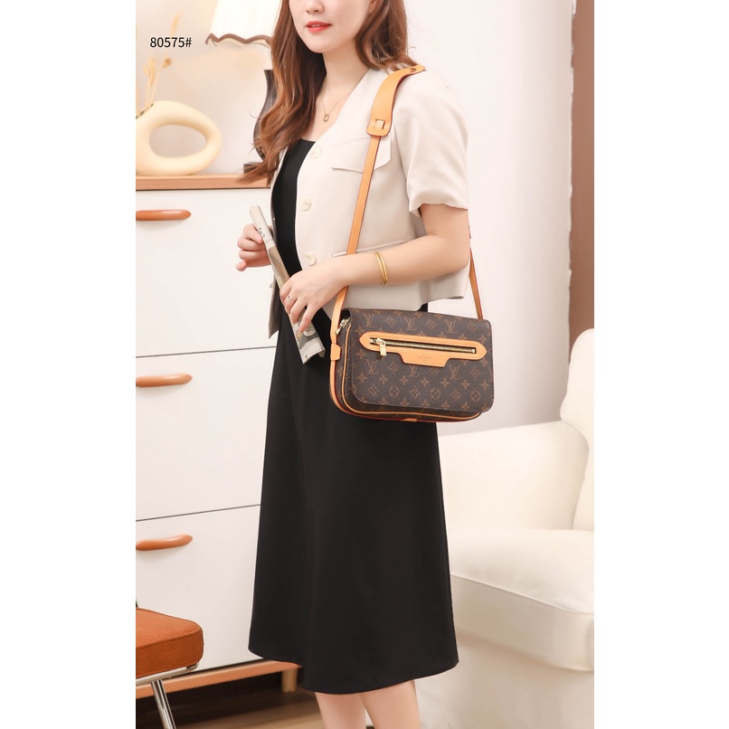 Crossbody 80575