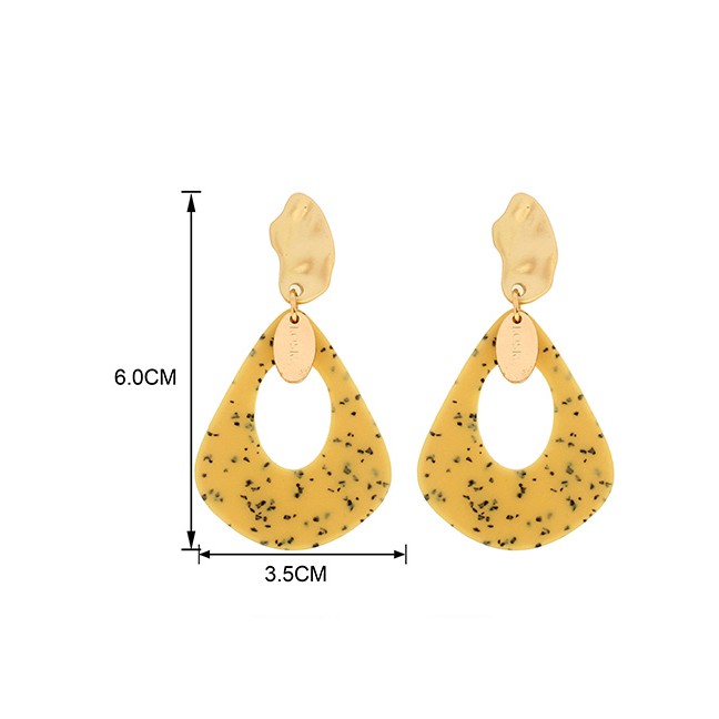 LRC Anting Tusuk Fashion Hollow Water Droplets Acrylic Stud Earrings F55011