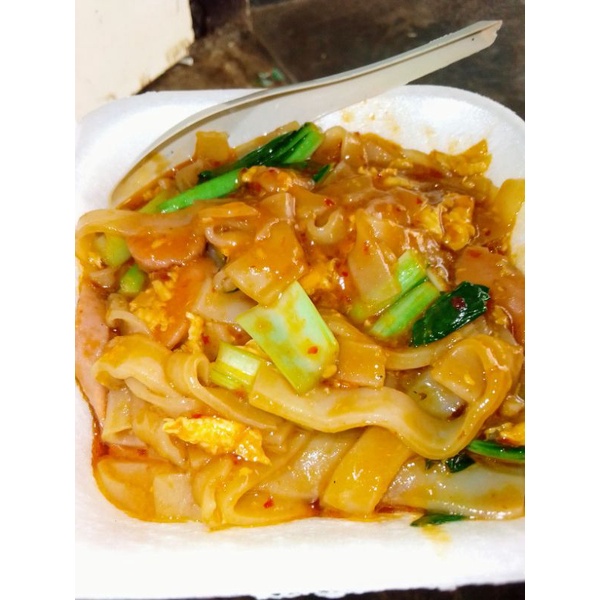 

kwetiaw goreng,,lumpiah basah jeletot