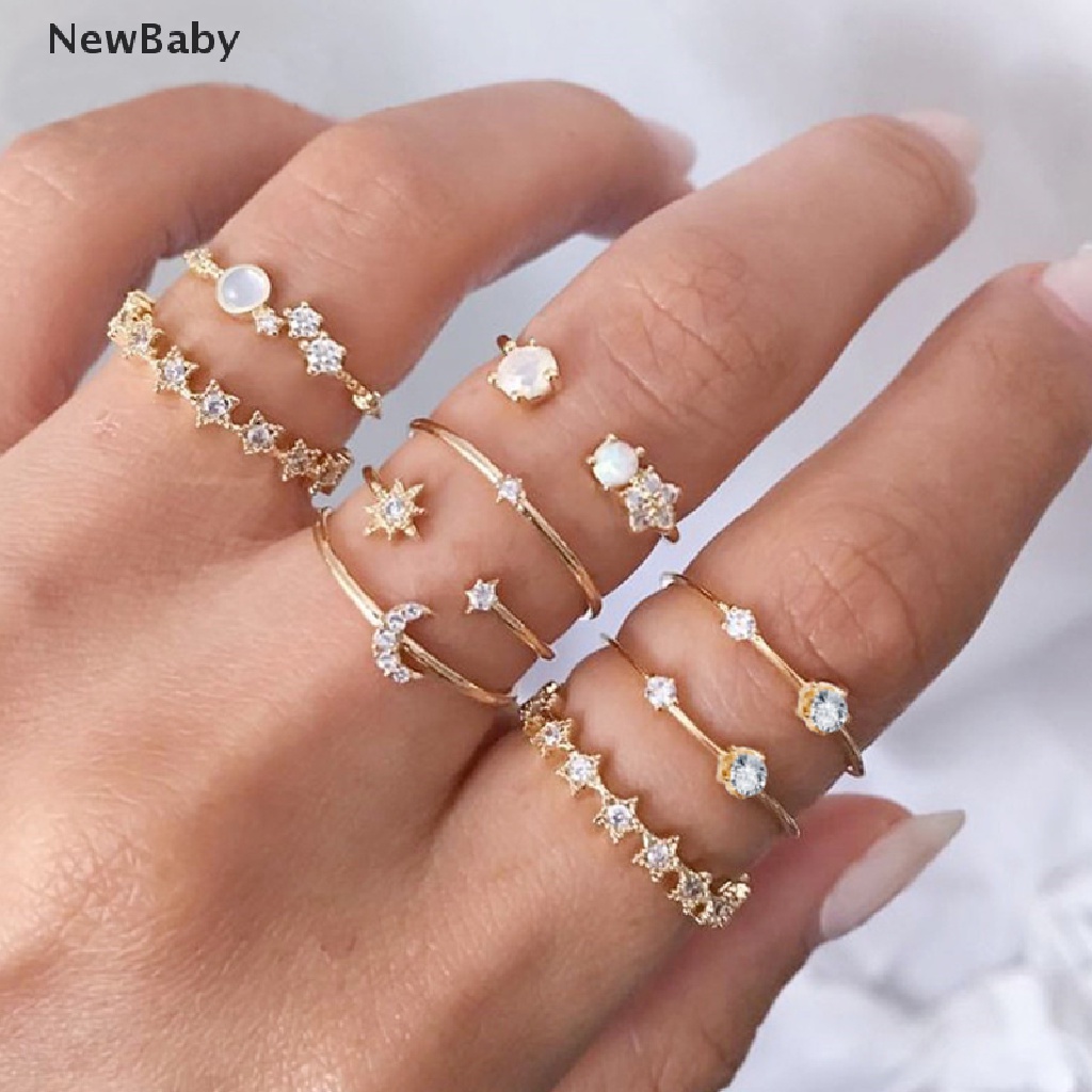 9pcs / Set Cincin Jari Desain Bulan Bintang Aksen Kristal Gaya Vintage Boho Untuk Wanita