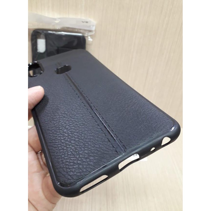 Auto Focus Vivo V9 6.3 inchi Leather SoftCase AUTOFOCUS Motif Kulit