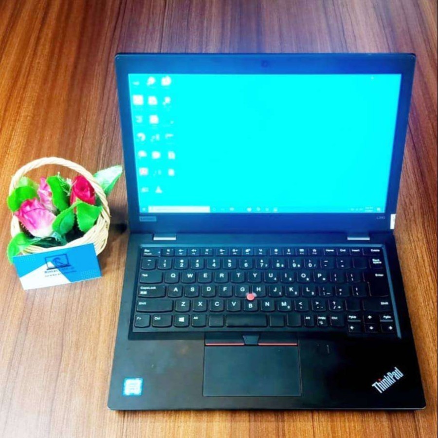LAPTOP LENOVO THINKPAD i3 RAM 8GB SSD 128 BEKAS SECOND
