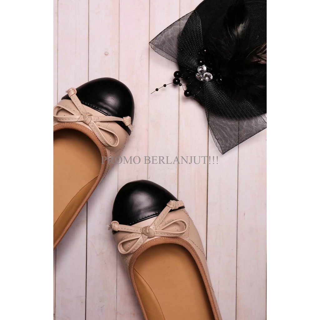 STOCK TERBATAS Sepatu Wanita Flatshoes HEM Cream - 102