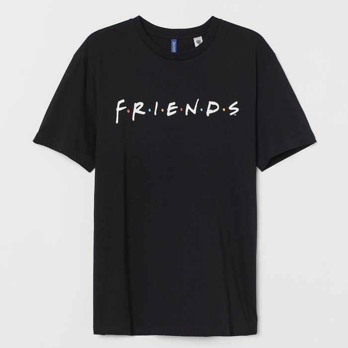 T shirt h&m friends black chest printed