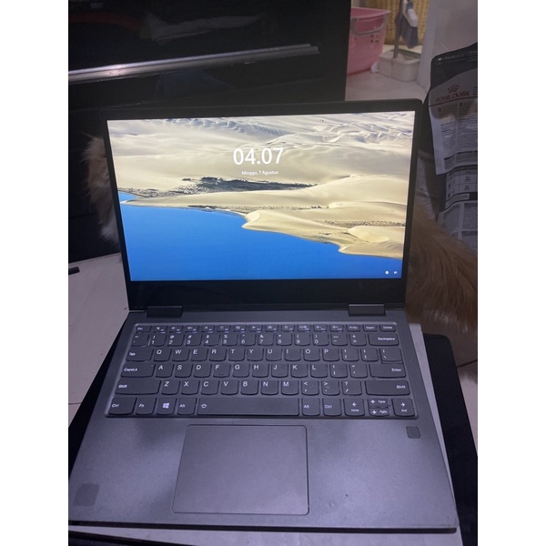 lenovo yoga i7-8550U