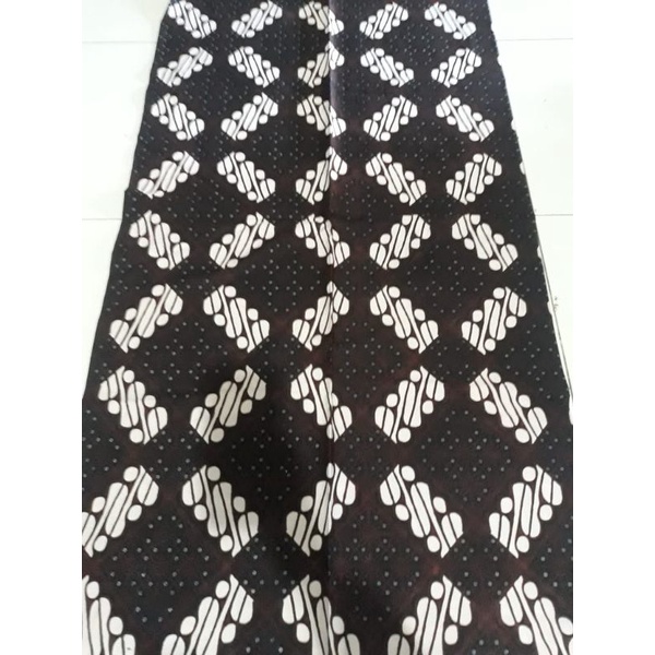 Jarik Motif Jogja Lereng Cakar Motif Lengkap