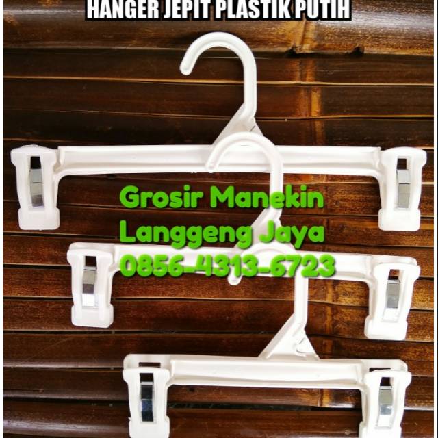 Hanger Jepit Plastik Putih
