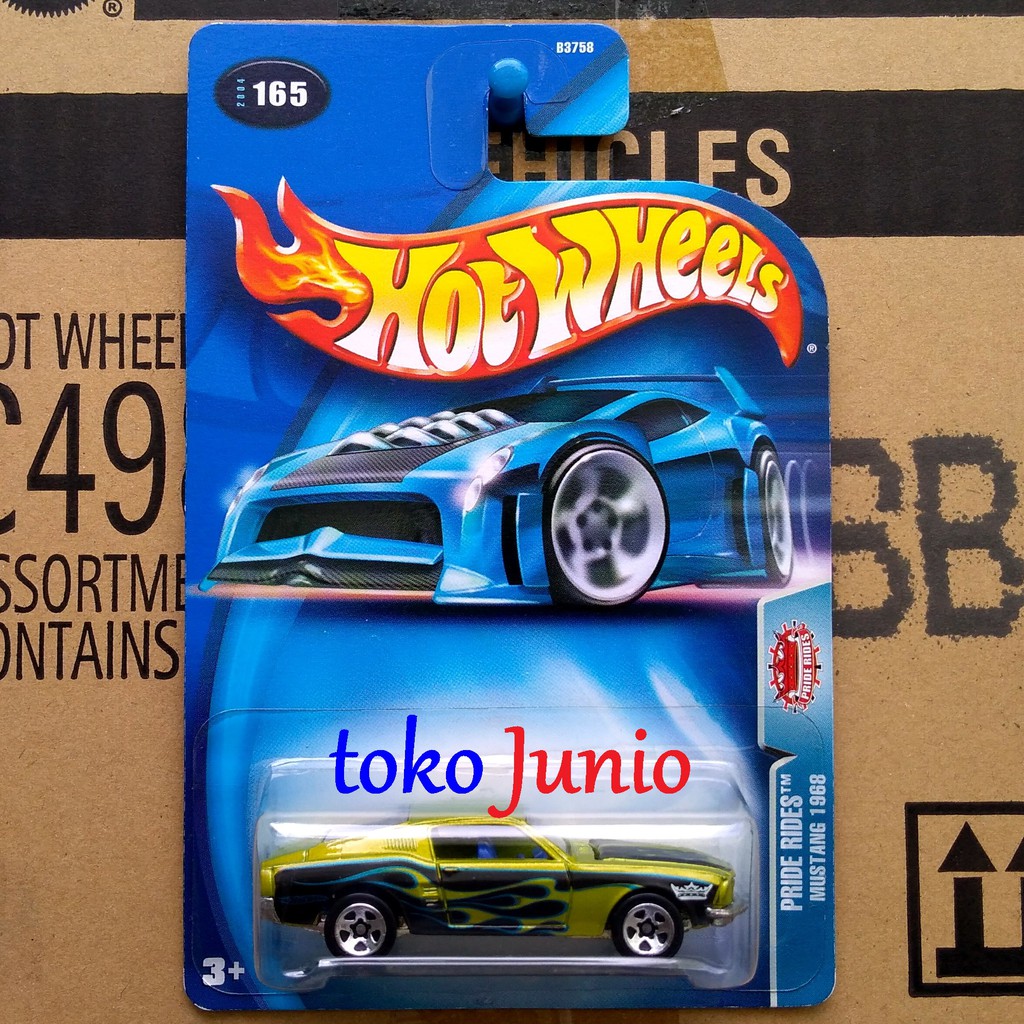 Hot Wheels 1968 Mustang Open Hood