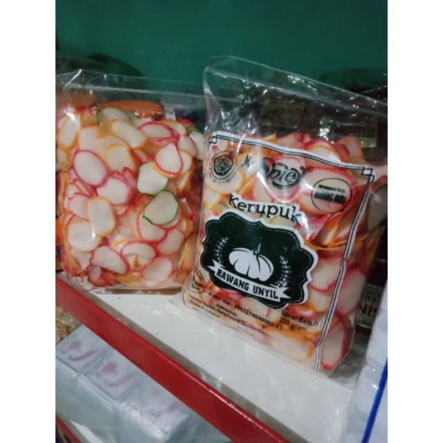 

@250gr krupuk bawang unyil