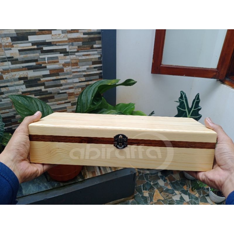 kotak kayu box kayu jati belanda