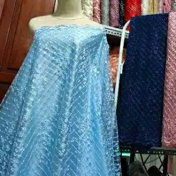 

Kain Tile Kotak Janet (per 25cm)