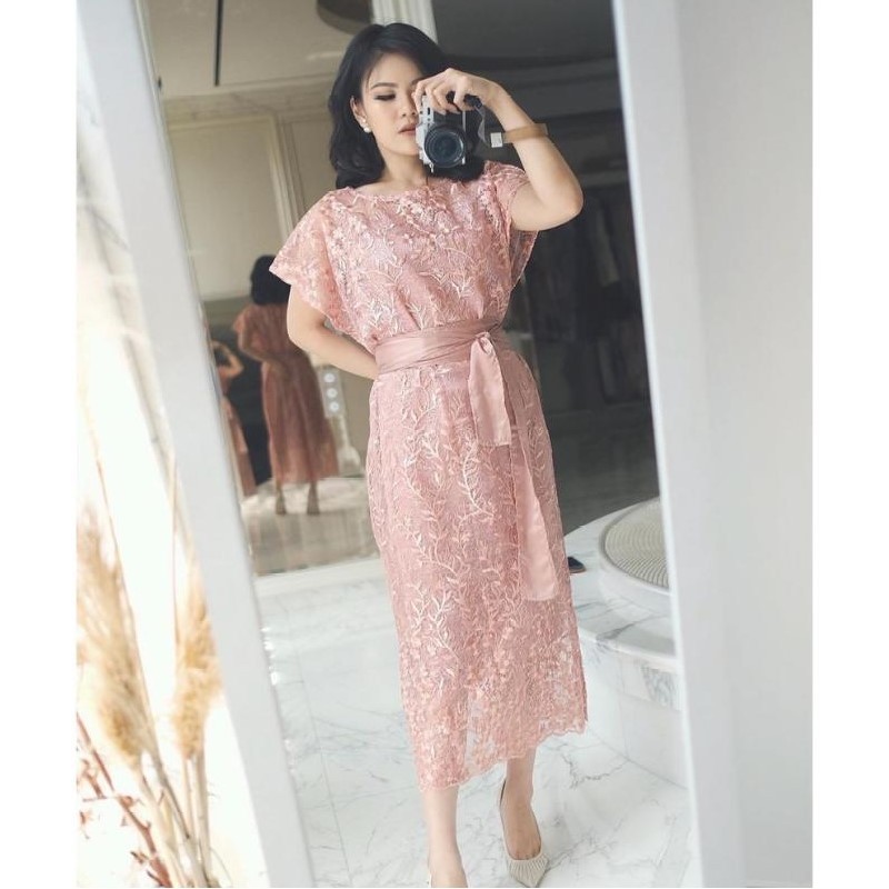 Baju Janice Dress Brukat Pink