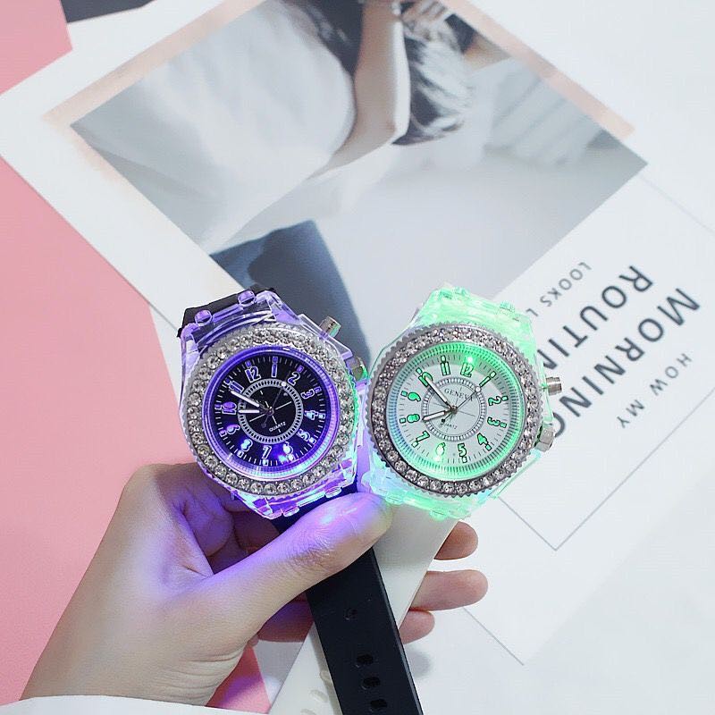 Jam Tangan Geneva Jam Tangan Wanita Diamond Rhinestone LED Quartz Women Watch / Jam Tangan LED