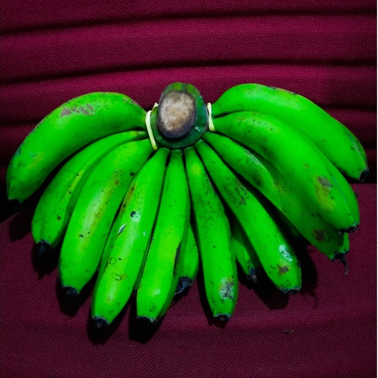 

Pisang Ambon Lumut 1kg Buah Segar Bandung