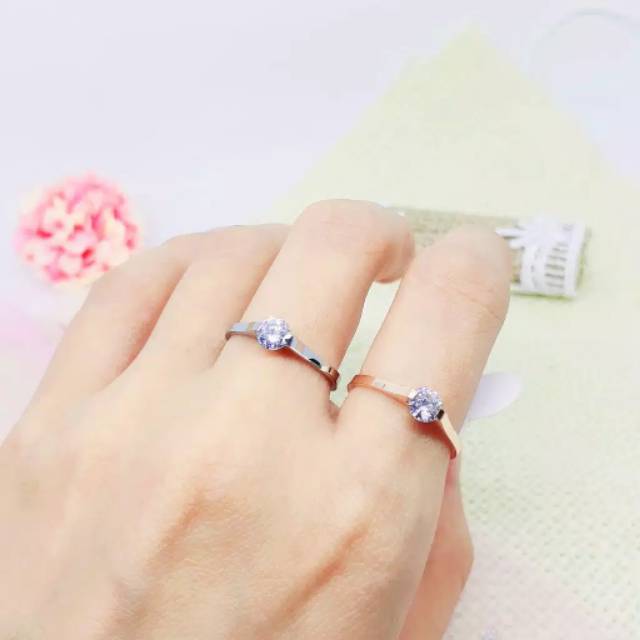 Cincin Titanium Solitare Korea Mata Diamond Silver dan Gold