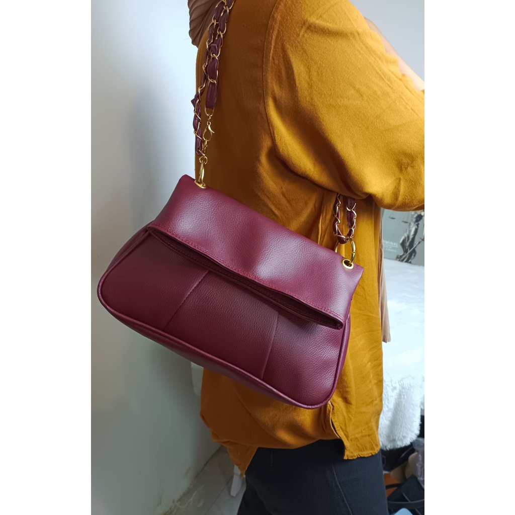 Tas selempang Chika  slingbag wanita terbaru kekinian - Irvanbagshop