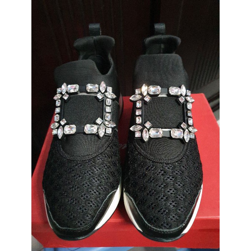 preloved sneaker Roger Vivier mirror quality