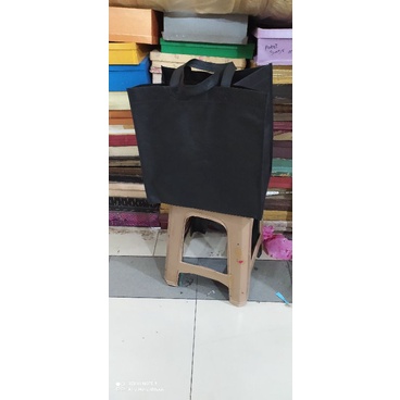

tas spunbond buat nasi box 30 hitam isi 12 pcs