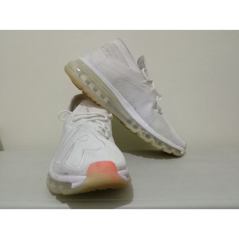 Sepatu Running Second Branded