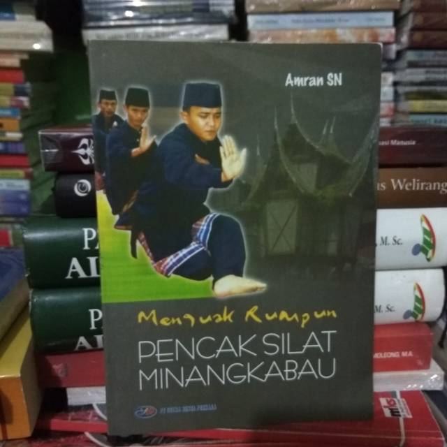 Buku PENCAK SILAT MINANGKABAU
