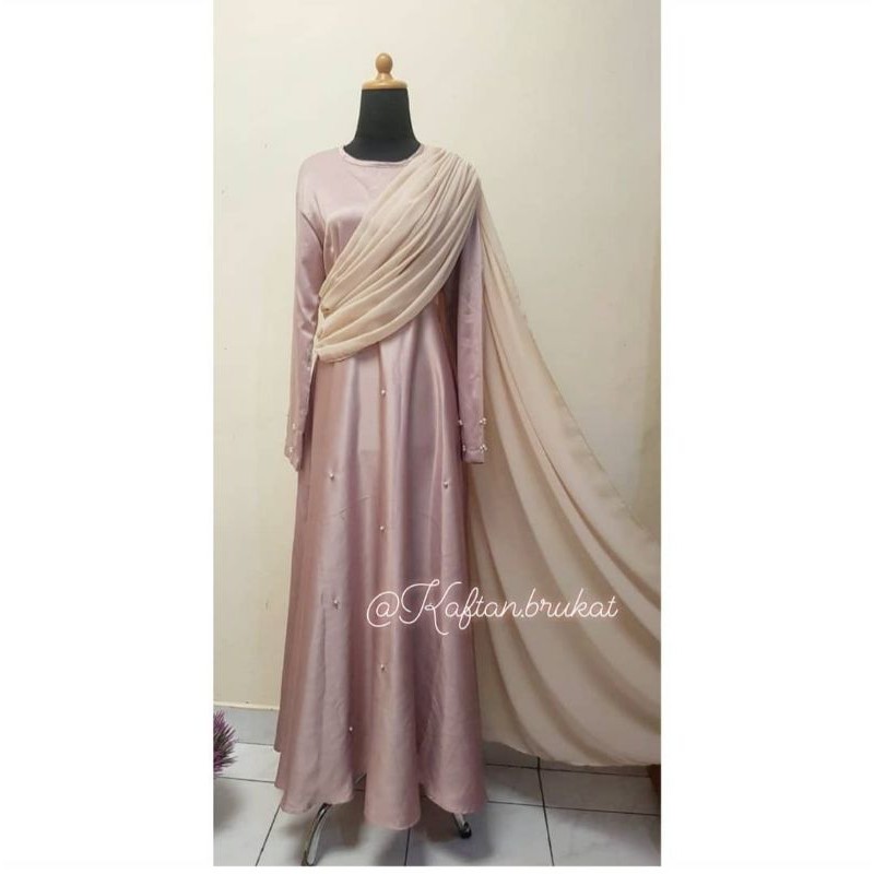 VARSHA DRESS // GAUN MUSLIMAH - GAUN PESTA MUSLIMAH - BAJU MUSLIMAH - BAJU PESTA PESTA - BAJU MUSLIMAH BUSUI - GAMIS MEWAH - DRESS PESTA - DRESS PREMIUM - DRESS PARTY - DRESS TERBARU - DRESS TERLARIS - GAUN PESTA BUSUI - GAUN PESTA BUMIL - GAUN WUDHU