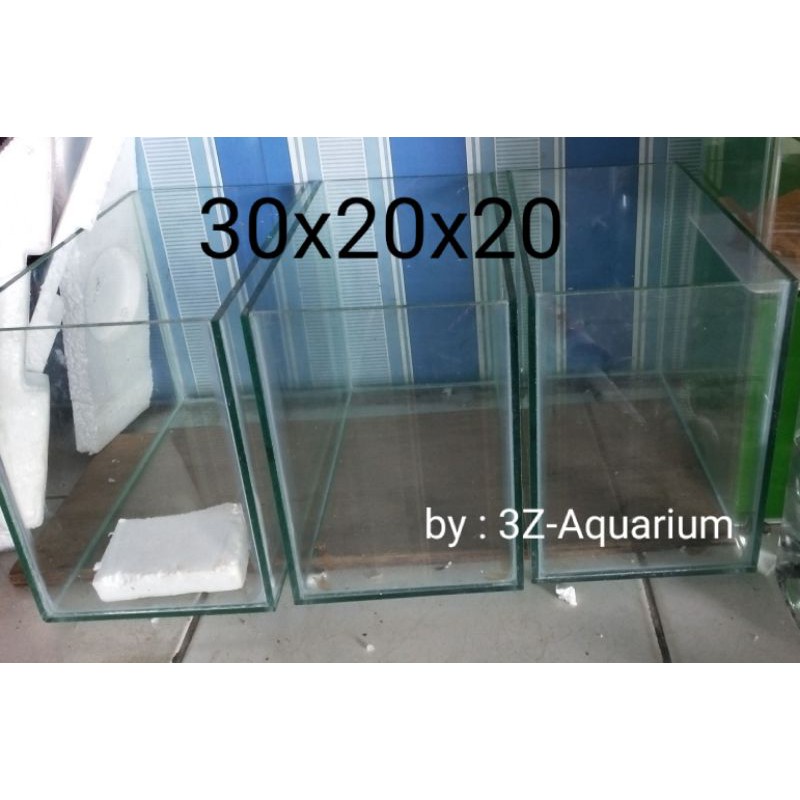 aquarium / fish tank ukuran 30x20x20