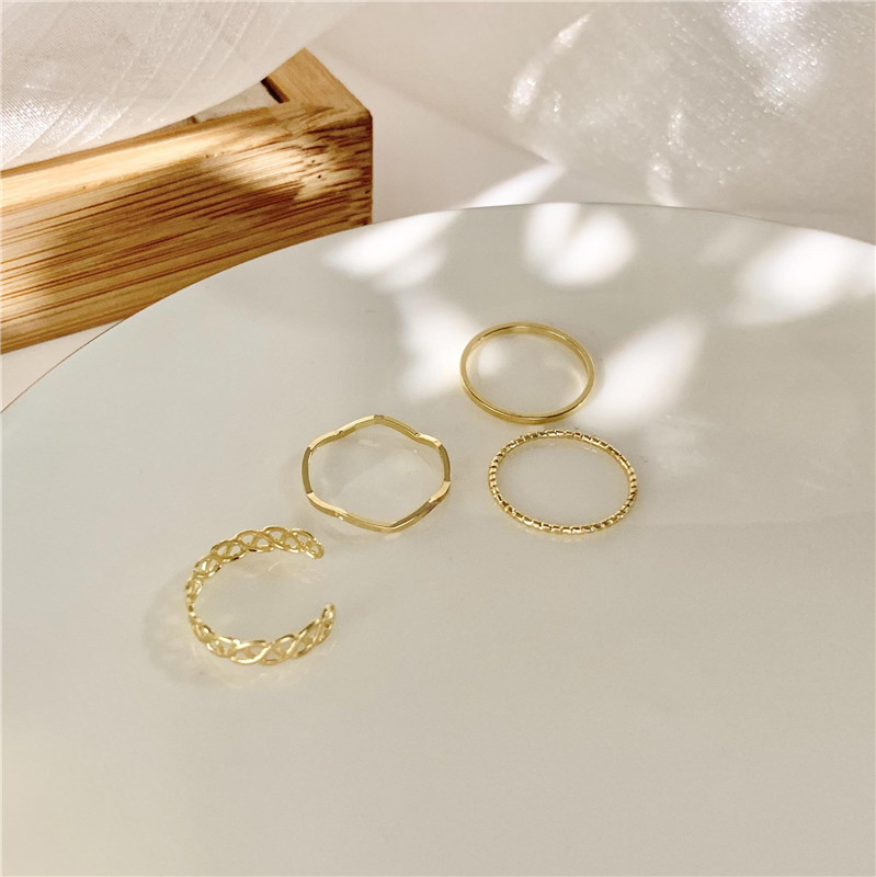 We Flower 4PCs Korea Gelombang Emas Memutar Buku Jari Cincin Untuk Wanita Perempuan Elegan Tipis Dapat Ditumpuk Cincin Sederhana Fashion Jari Perhiasan Set