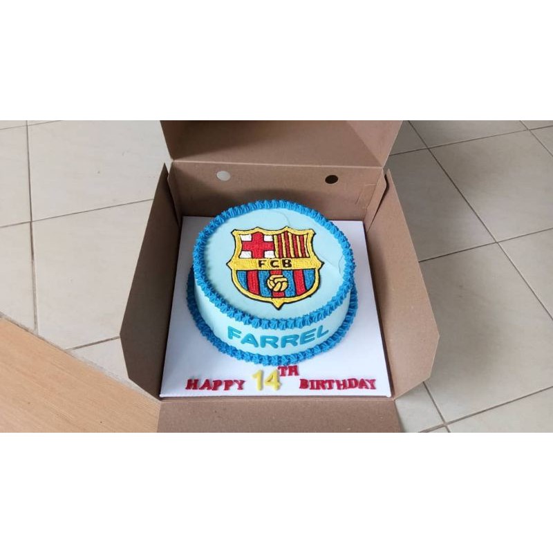 

Cake ultah tema BARCA/BARCELONA