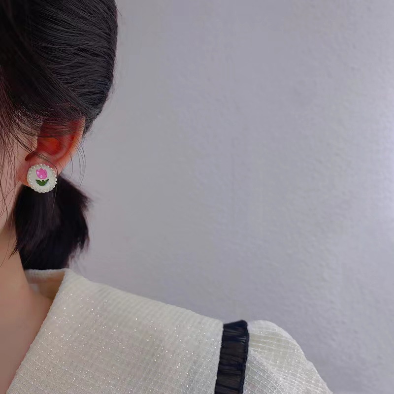 Anting Stud Bentuk Bunga Tulip Gaya Vintage