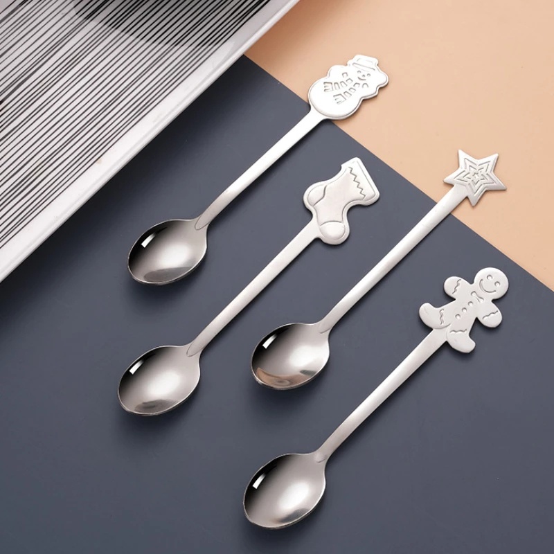 4pcs / set Sendok Dessert Kopi Bentuk Pohon Natal Snowman Bahan Stainless Steel