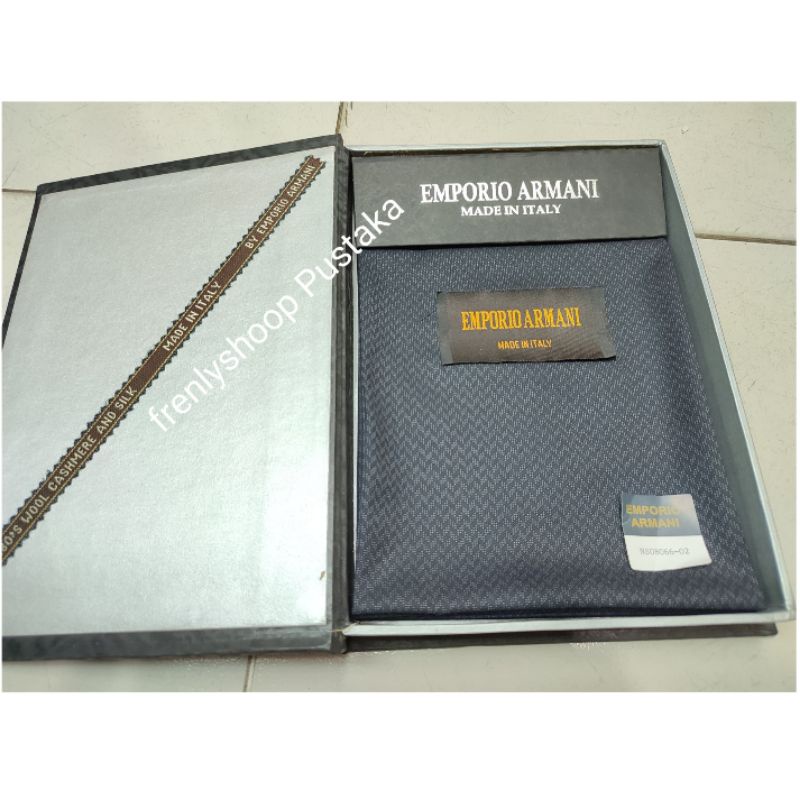 Kain Stelan Jas Blazer Celana pure Emporio armani corak super 180's (hrg 50 cm)