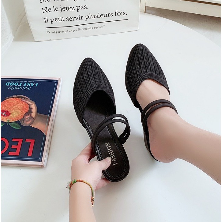 Grosir - S569 Sandal Flat Shoes Wanita / Bahan Jelly Sol Karet / Sandal Murah Import Batam-S569 Hitam