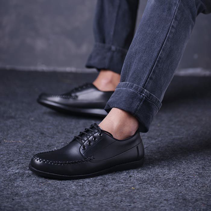 COUNTRY BOOTS MONZACK - Sepatu Formal Pria Casual Kantoran Nikahan Kulit Syntetis Asli Original Sepatu Pantofel Pria Resmi Formal Hitam Coklat Gaya Trendy Kasual Kantor Kuliah Pesta Nikah Kondangan Gereja Kerja PNS Guru Kekinian Terlaris Terbaru Murah