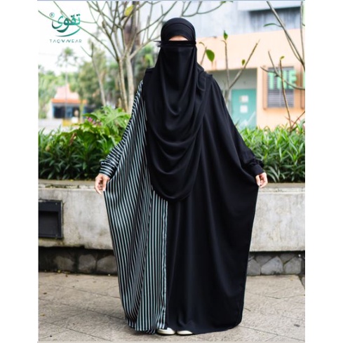 Set Sumayya abaya strip by Taqwawear, gamis syari premium