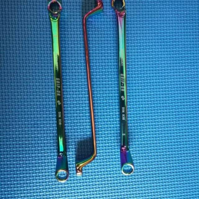 Kunci ring 8 dan 9 merek Grip-On untuk stelan klip