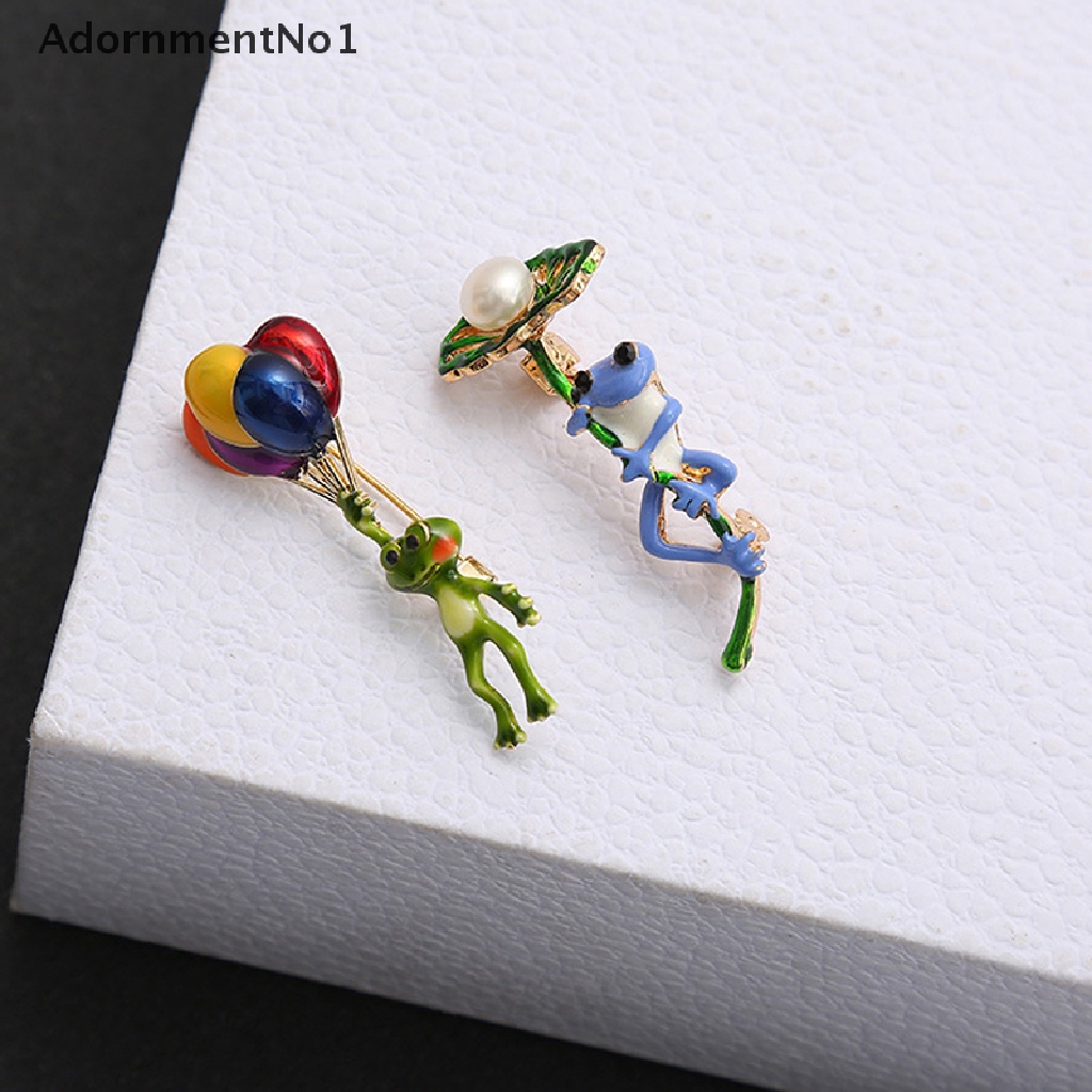 (AdornmentNo1) Bros Pin Enamel Bentuk Katak Memegang Balon / Sepeda / Katak Untuk Aksesoris Wanita