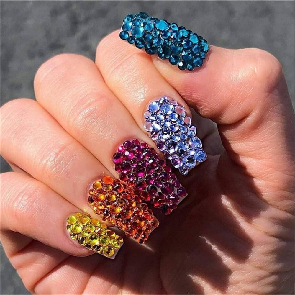 Berlian Imitasi Akrilik 12 Sekat Untuk Dekorasi Nail Art