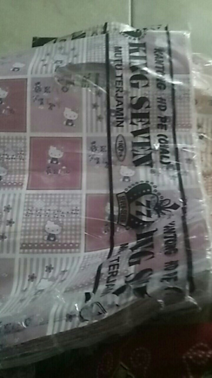 Plastik Oval Uk 20x30 Motif Hk Kotak  Kantong Plastik Baju Online