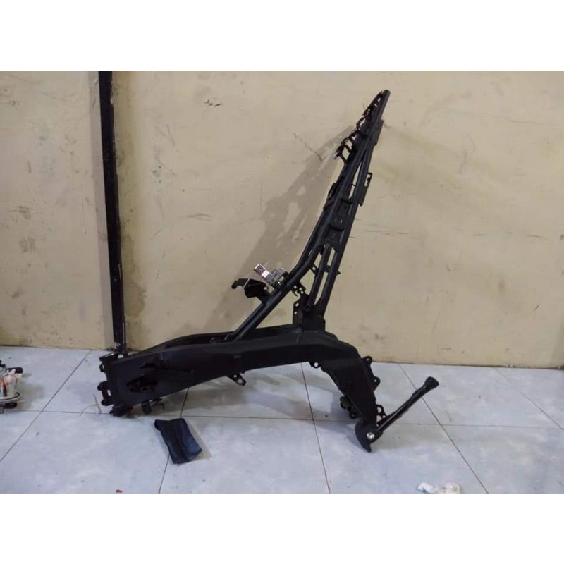 PROMO Rangka R15V3 R15 V3 original copotan bisa pasang mesin Vixion MX King R15 V2