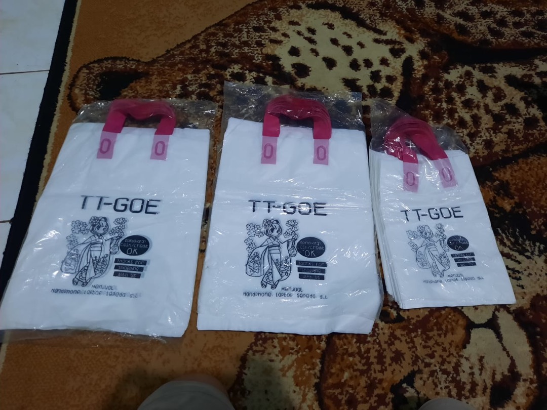 Plastik Sablon Hd Tali Ukuran 20x30 Isi 50 Pcs.free Desain Min Order 100 Pcs