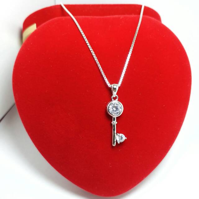 PERHIASAN KALUNG + LIONTIN KUNCI PERAK SILVER 925 LAPIS EMAS PUTIH