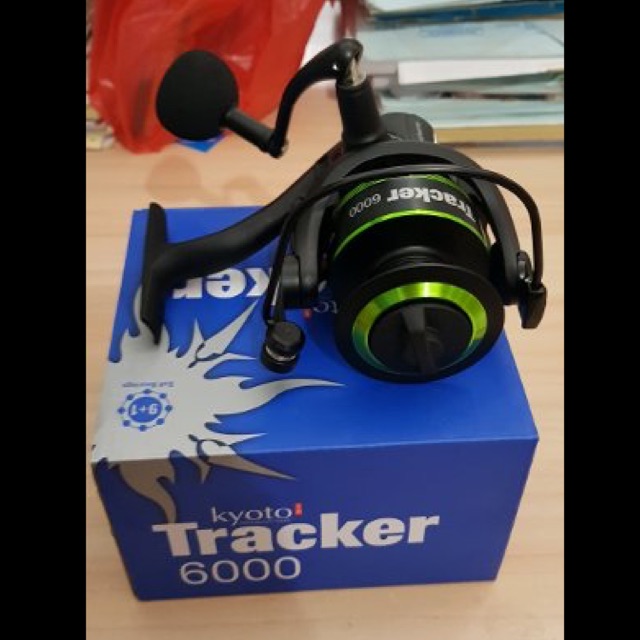 Reel pancing kyoto tracker  2000 3000 power handle