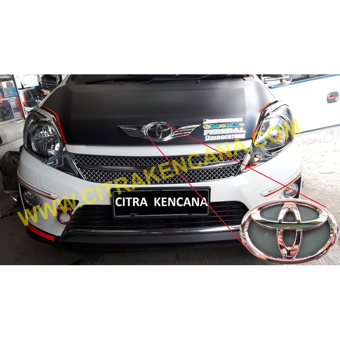 EMBLEM LOGO TOYOTA AGYA