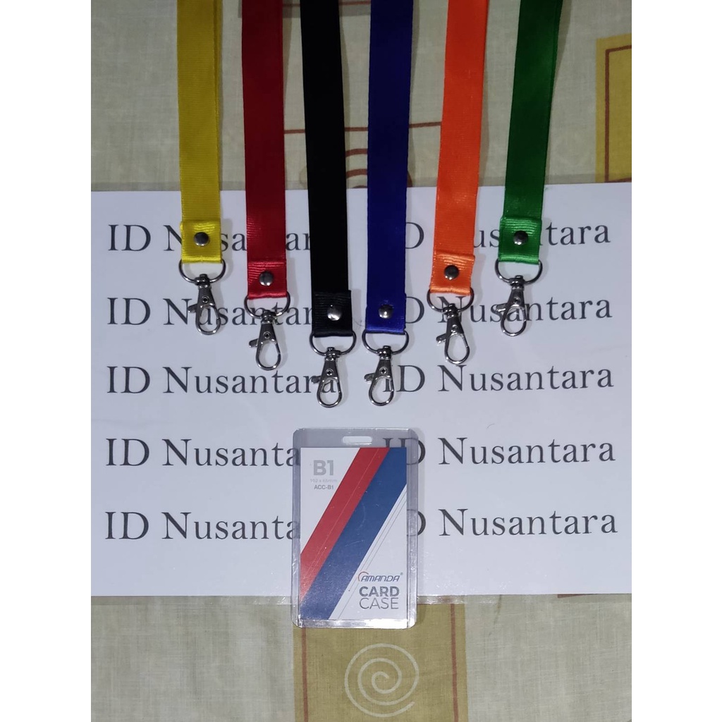 

Paket Tali Kait 2cm Polos + ID Card Case B1