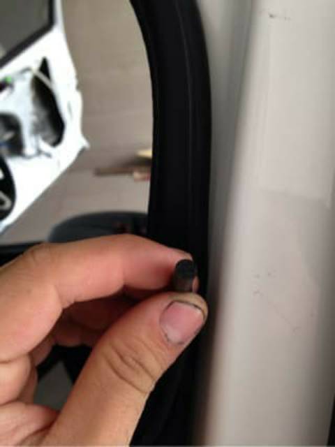 5 METER Peredam Karet Pintu Mobil Bulat 6mm - Karet Pintu Mobil O