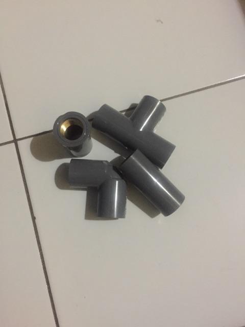 Socket Drat Dalam Kuningan Pvc Aw (rucika) D. 1/2